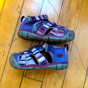 KEEN sandals toddler size 6